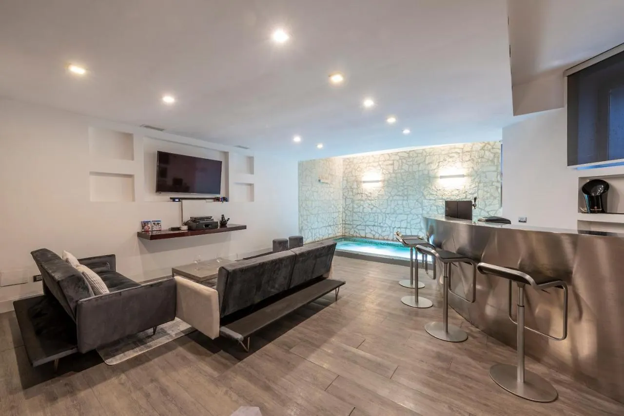 Design Apartment With Private Pool Exclusive Use - Stelvio 21 Milan 0*,  Italie