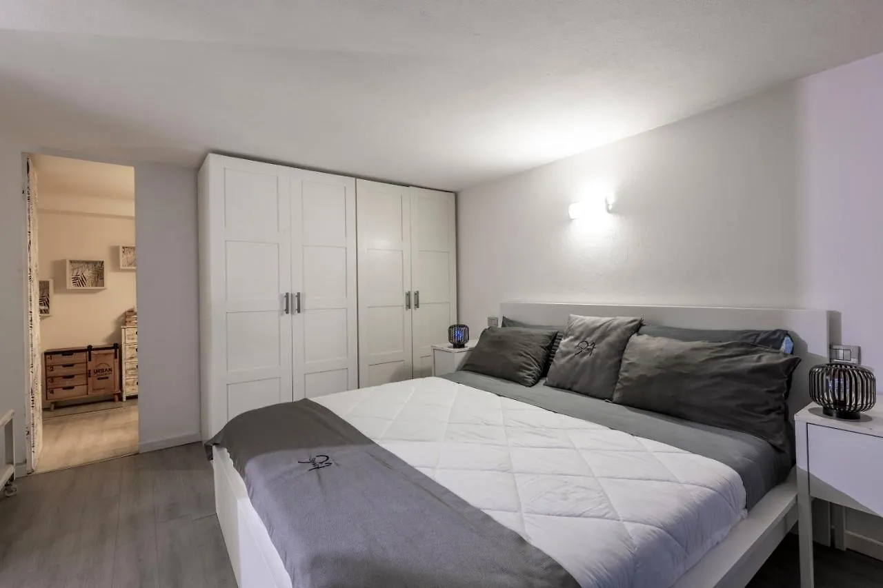 Design Apartment With Private Pool Exclusive Use - Stelvio 21 Milan