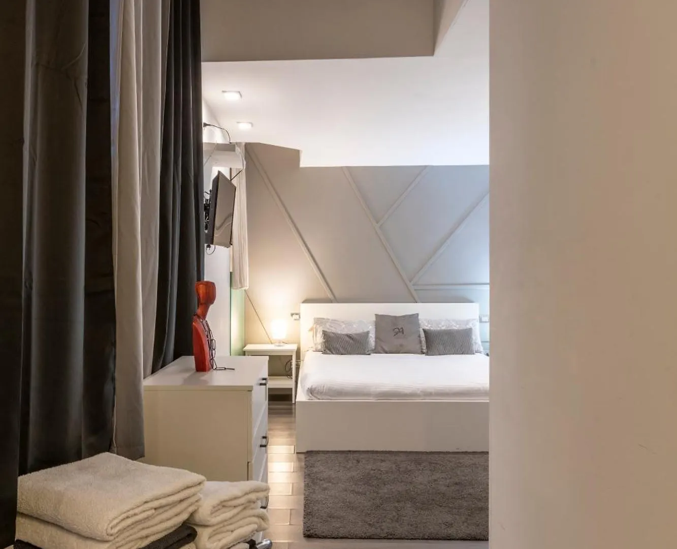 Design Apartment With Private Pool Exclusive Use - Stelvio 21 Milan